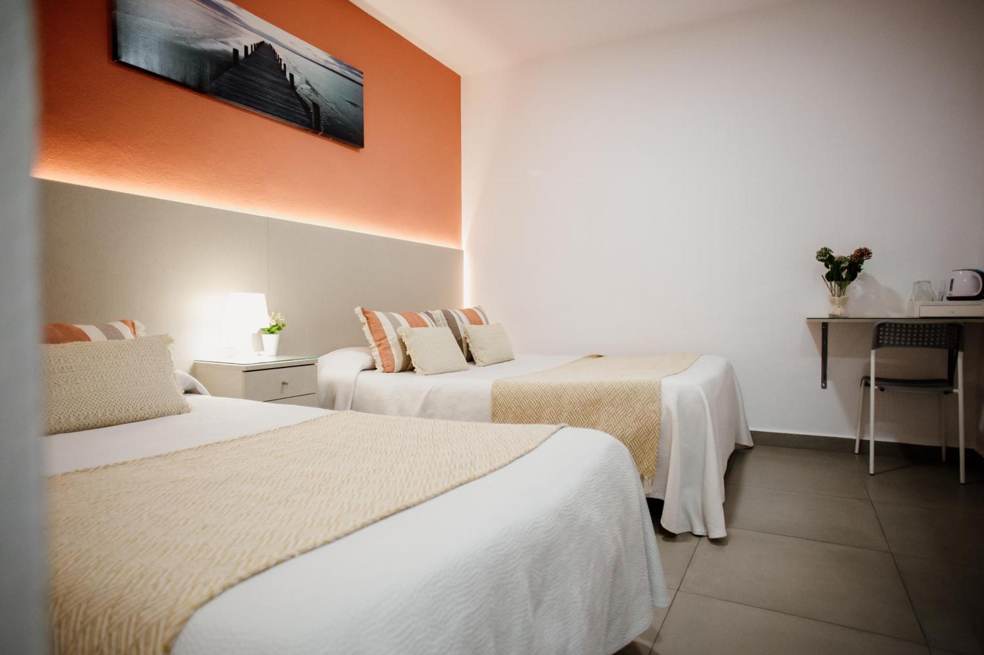Apartamentos Turisticos Mastil 16 Málaga Eksteriør bilde