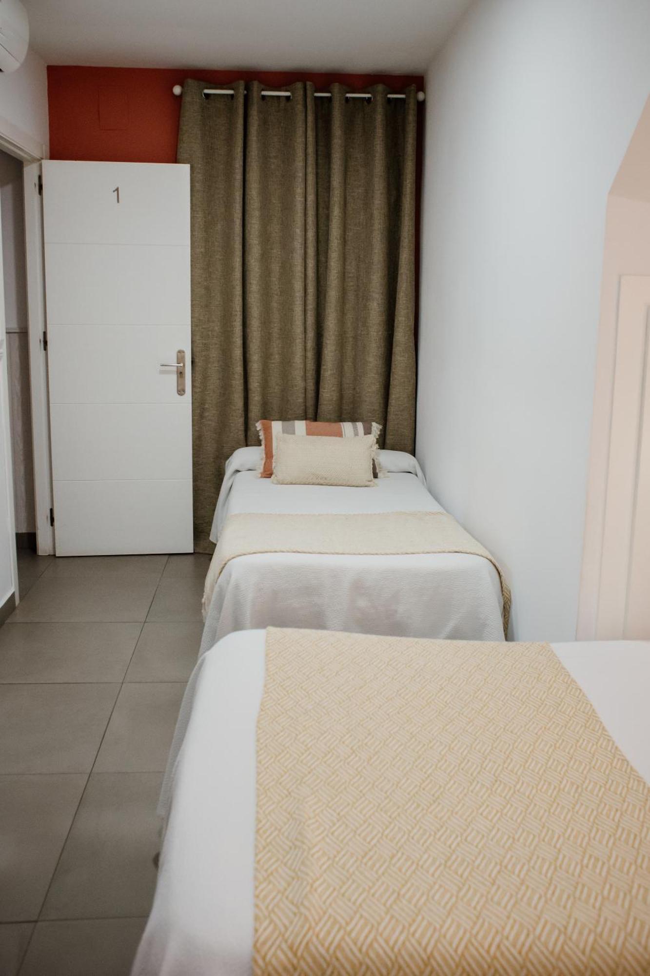 Apartamentos Turisticos Mastil 16 Málaga Eksteriør bilde