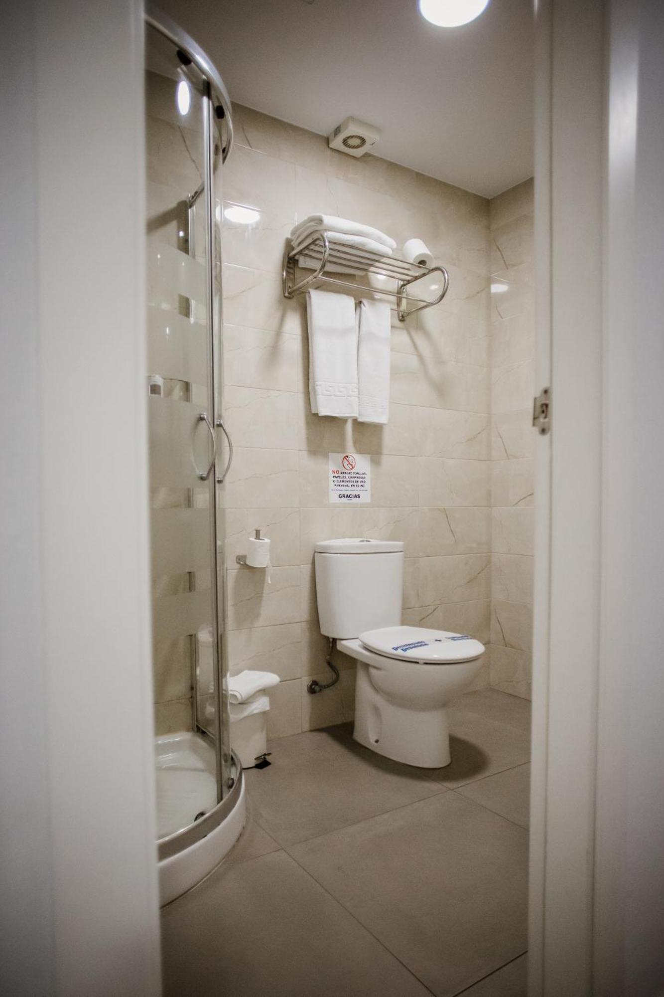 Apartamentos Turisticos Mastil 16 Málaga Eksteriør bilde